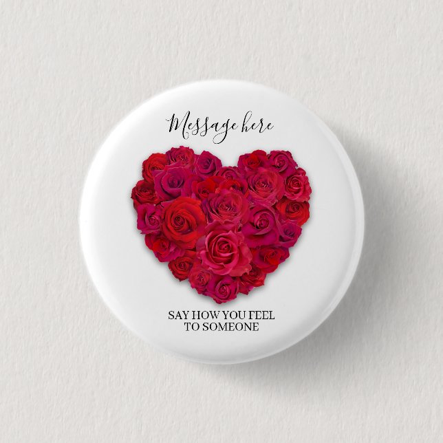 Rotes Rosenherz Romantisches Florales Benutzerdefi Button (Vorderseite)