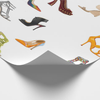 Rotes Schuh-Schwarzes pumpt blaues Geschenkpapier