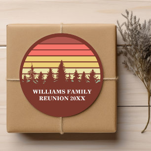 Rotes Sonnenuntergangs-Campingtrip Custom Familien Runder Aufkleber