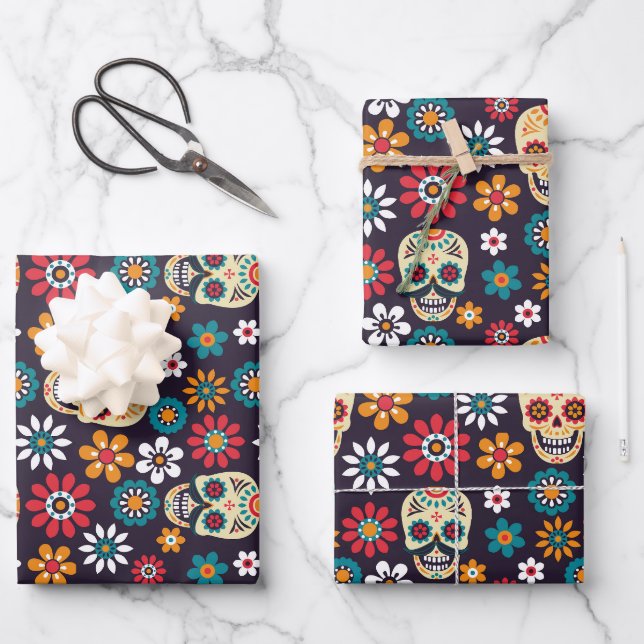 Rotes Totenkopf-Blumenmuster Geschenkpapier Set (Vorderseite)