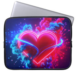 Rotes und blaues Valentinsherz auf einer Elektroni Laptopschutzhülle