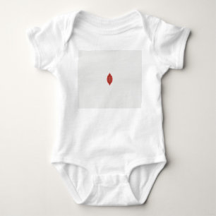 rotes und braunes Design auf weißem Hintergrund Baby Strampler