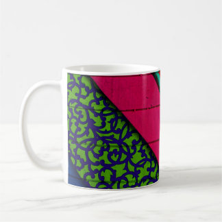 Rotes und grünes Kleidungsstück Kaffeetasse