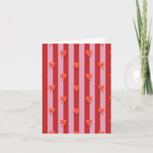 Rotes und rosa Streifendesign mit süßen kleinen He Karte