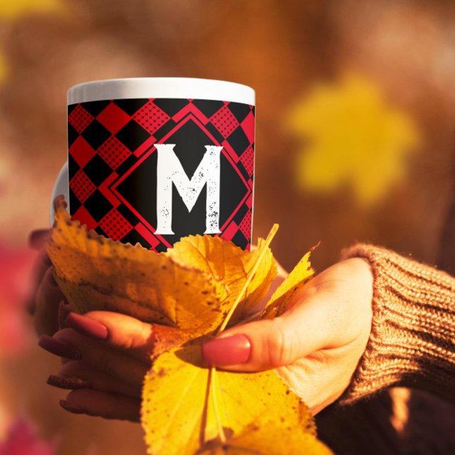 Rotes und schwarzes Büffel auf der Tafel kariert Kaffeetasse (Von Creator hochgeladen)