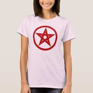 Rotes und schwarzes Pentagramm T-Shirt