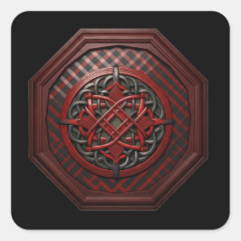 Rotes und schwarzes Schachbrett-Keltischer Knoten  Quadratischer Aufkleber