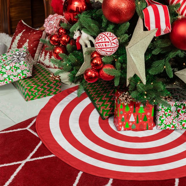 Rotes und weißes Ringmuster Polyester Weihnachtsbaumdecke (Red and White Candy Stripe Concentric Circles Brushed Polyester Tree Skirt)