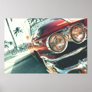 rotes Vintages Auto auf Südstrand Poster