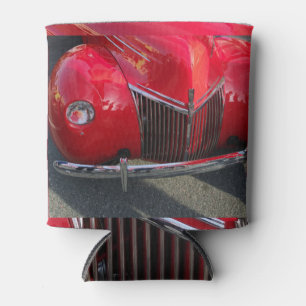 Rotes Vintages Auto der 30er Jahre Dosenkühler