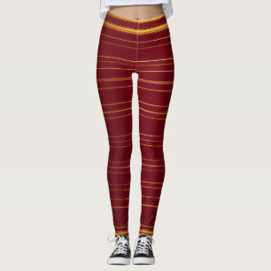 "Rotes Weinarsenal: Präzision in Gold Detai herges Leggings