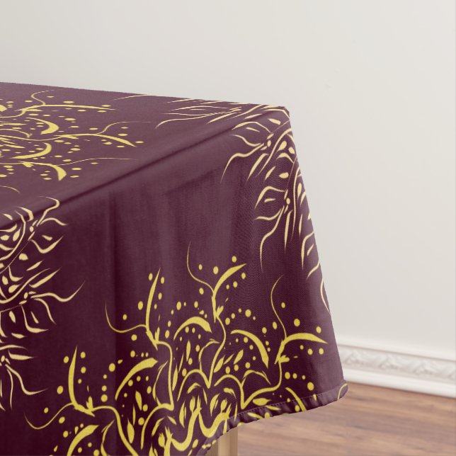 Rotes Ziermuster Tischdecke (Beispiel)