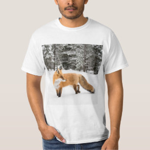 Rotfuchs in weißem Schnee T-Shirt