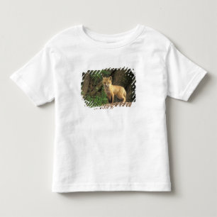 Rotfuchsjunges vor dem Bau (Vulpes vulpes) Kleinkind T-shirt
