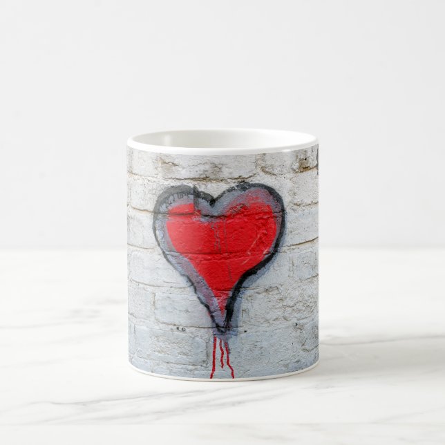 Rotgraffiti-Herz Tasse (Mittel)
