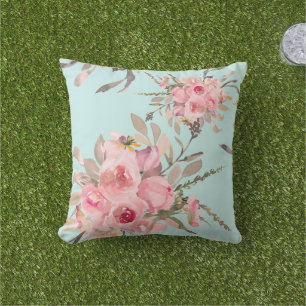 Rötlich rosa Blumen auf Hellblau Kissen