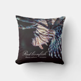 Rotlionfisch (Pterois volitans, Linnaeus, 1758) Kissen