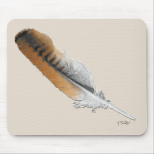 Rotschwanzbussardfeder Mousepad