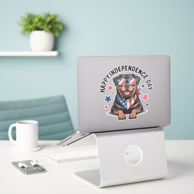 Rottie Patriot Paws Aufkleber (Laptop auf Schreibtisch)