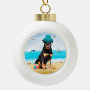 Rottweiler Dog on Beach Keramik Kugel-Ornament