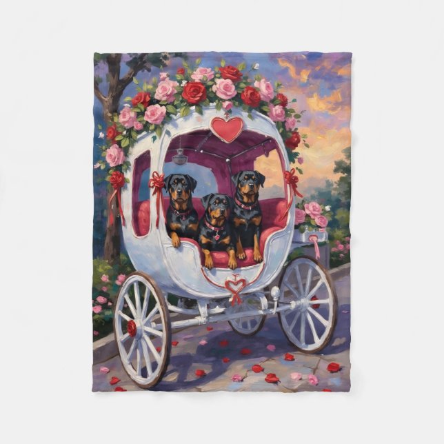 Rottweiler Dog Valentine's Day Fleecedecke (Vorderseite)