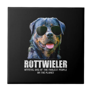 Rottweiler Hund der Coolststen Menschen auf dem Pl Fliese