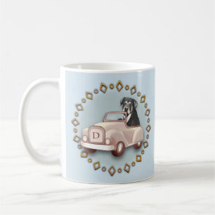 Rottweiler Hund fährt Auto Tasse