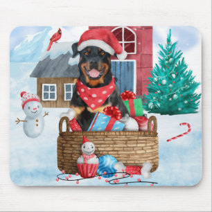 Rottweiler Hund im Schnee Weihnachtshaus Mousepad
