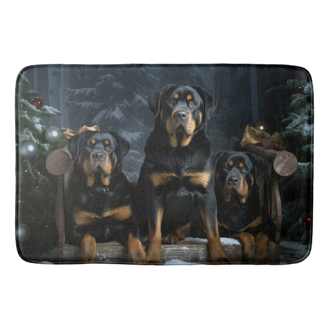 Rottweiler Snowy Sleigh Weihnachtsdekor Badematte (Vorderseite)