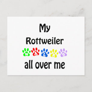 Rottweiler Walks Design Postkarte