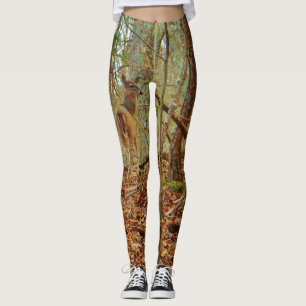 Rotwild im Holz. Leggings