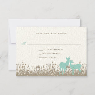 Rotwild in einer Feld-Hochzeits-Einladung RSVP Karte