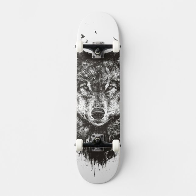Rotwildwolf (Schwarzweiss) Skateboard (Vorderseite)