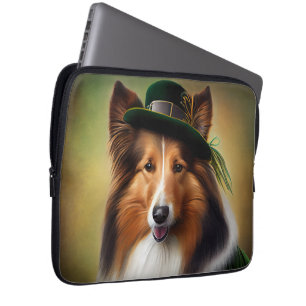 Rough Collie Dog in St. Patrick's Day Dress Laptopschutzhülle