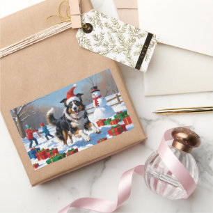 Rough Collie läuft im Schnee mit Weihnachtshut Rechteckiger Aufkleber