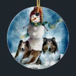 Rough Collie mit Snowman Christmas Keramik Ornament<br><div class="desc">Ob Weihnachten,  Weihnachten,  Weihnachten,  Weihnachten,  Weihnachten,  Weihnachten,  Weihnachten,  Weihnachten,  Weihnachten,  Weihnachten,  Weihnachten,  Weihnachten,  Weihnachten,  Weihnachten,  Weihnachten,  Weihnachten und vieles mehr. Geben Sie als Weihnachtsgeschenke oder Leckerei selbst!</div>