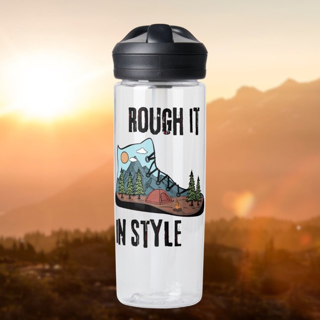 Rough it in Style Camping Life Trinkflasche (Von Creator hochgeladen)