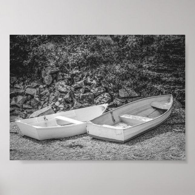 Rowboats Holzboote, schwarz und weiß Poster (Vorne)