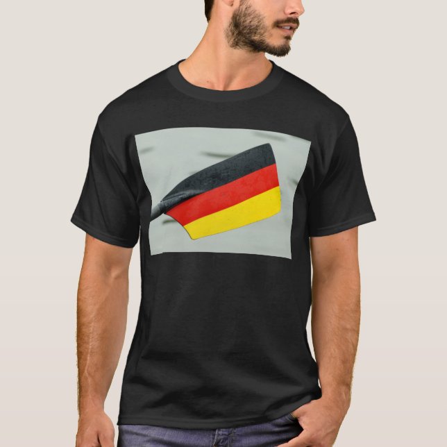Rowing oar with German flag T-Shirt (Vorderseite)