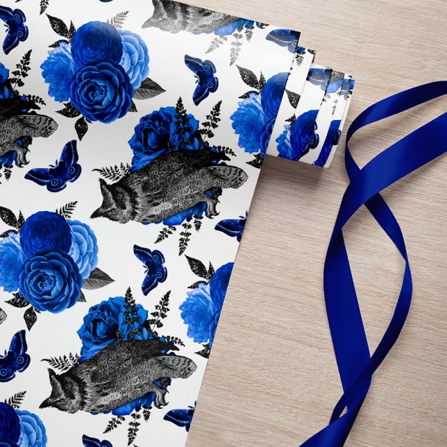 ROYAL BLAUE NACHT VÖGEL GOTHISCHE CHRISTMAS GESCHENKPAPIER (BLACK NIGHT OWL ROYAL BLUE ROSES AND FLOWERS AND BUTTERFLIES GOTHIC STYLE)