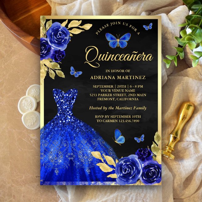 Royal Blue Floral Butterfly Black Gold Quinceanera Einladung (Von Creator hochgeladen)