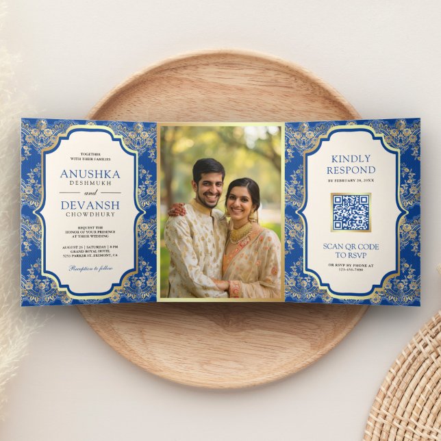 Royal Blue Gold Lace QR Code Foto Indian Wedding Dreifach Gefaltete Einladung (Von Creator hochgeladen)