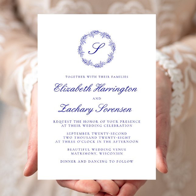 Royal Blue Monogram Wreath Script Wedding Einladung (Von Creator hochgeladen)