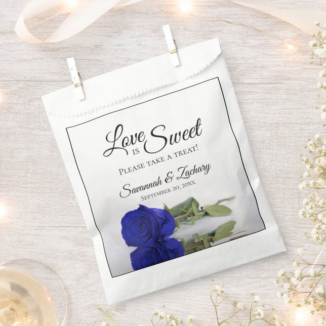 Royal Blue Rose Love is Sweet Take a Treat Wedding Geschenktütchen (Ausgeschnitten)