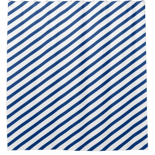 Royal Blue und White Diagonal Stripes Modern Duschvorhang (Vorderseite)