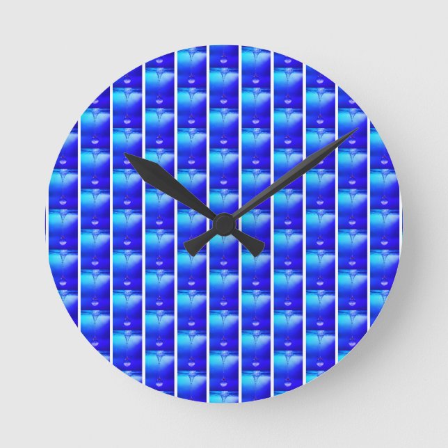 Royal Blue Wall Clock - Zeitlose Eleganz. Runde Wanduhr (Vorderseite)