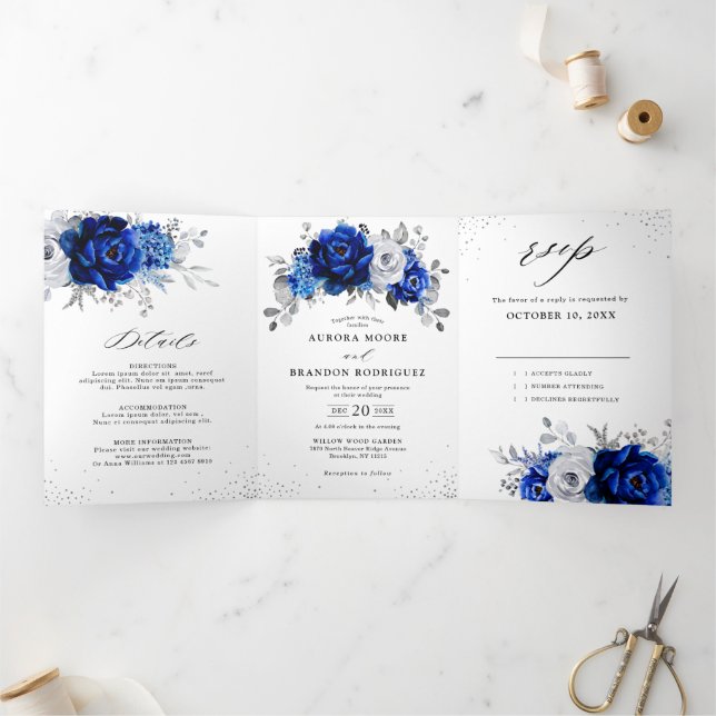 Royal Blue White Metallic Silver Floral Wedding Tr Dreifach Gefaltete Ankündigung (Innenseite)