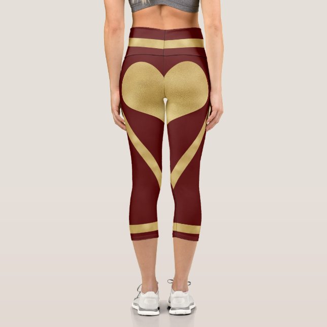 Royal Burgundy Gold Herz Streifen Capri Leggings (Rückseite)