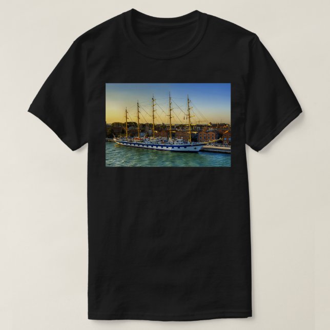 Royal Clipper T-Shirt (Design vorne)
