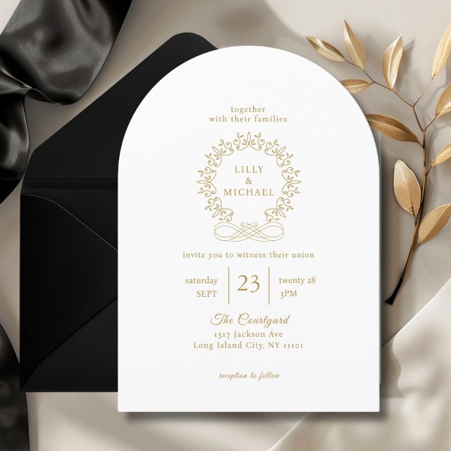 Royal, elegant, weiß, Hochzeit Einladung (Royal, Elegant, Classic, White, Wedding Invitation. Crest, handwriting font.)